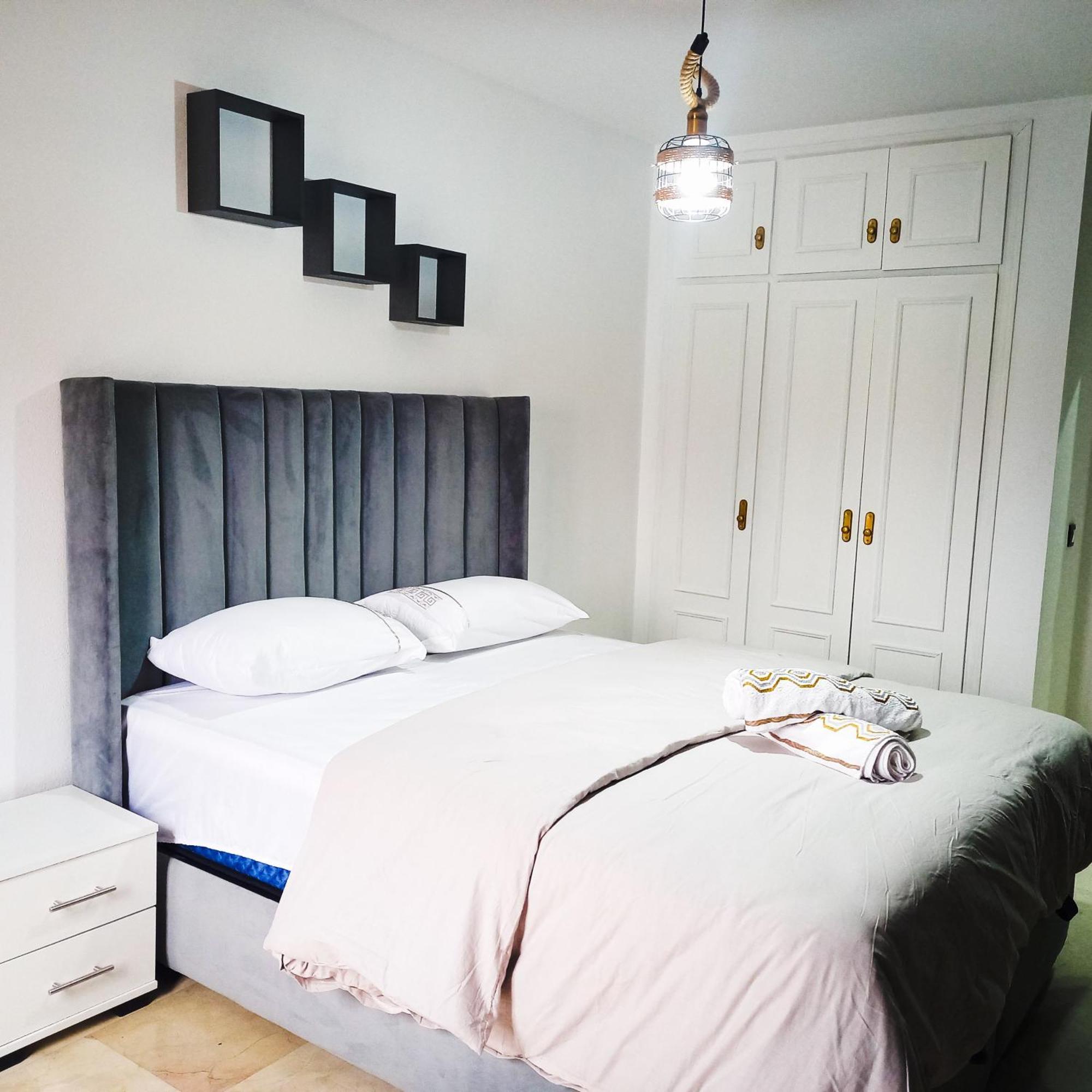 Nouveau Appartement Au Plein Centre Ville En Face Hilton & La Gare De Train Tgv M2 Tanger Exterior foto